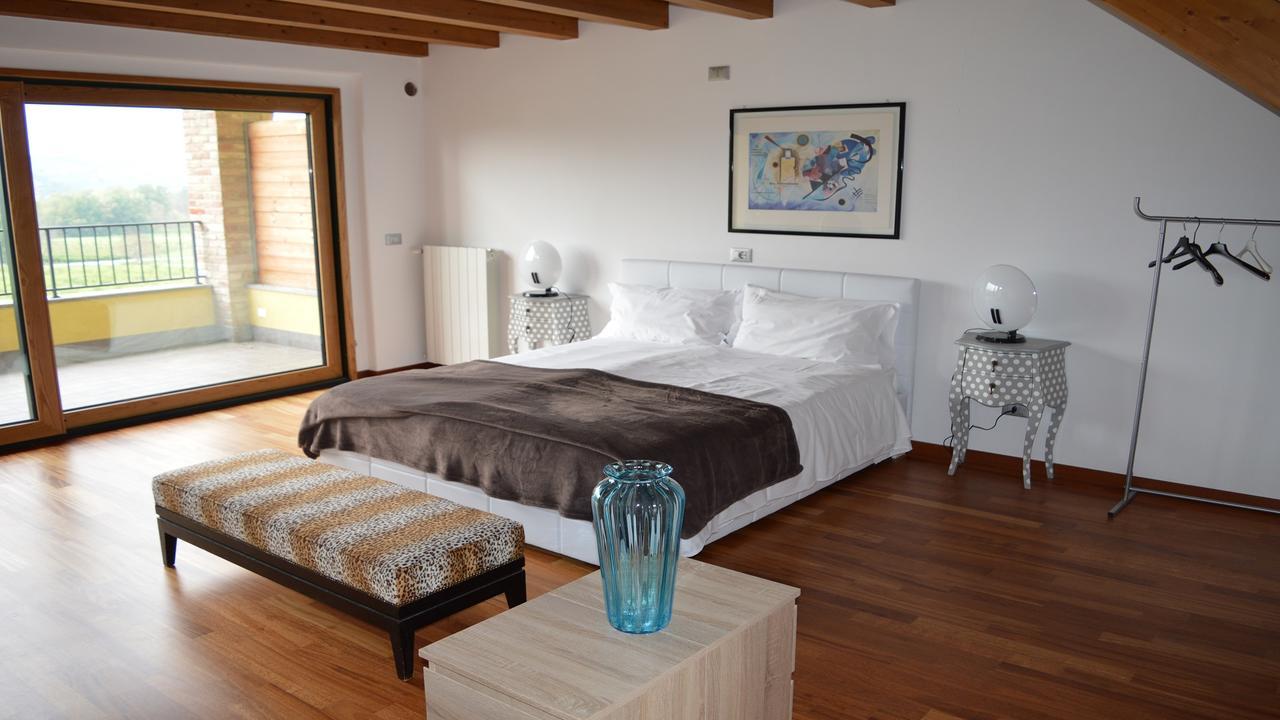Golf Valcurone Hotel Momperone Екстериор снимка